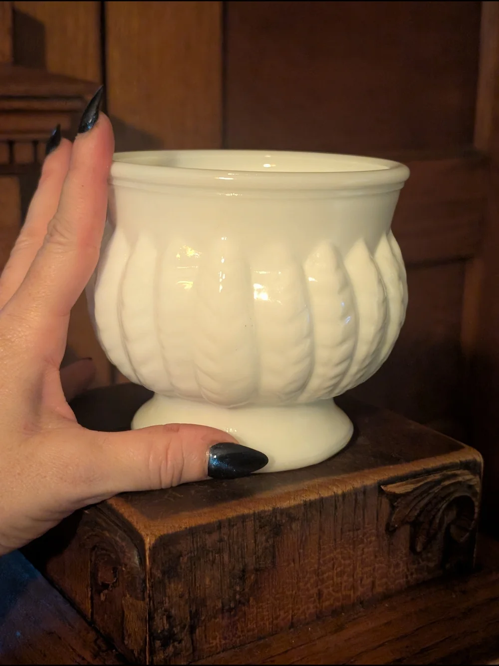 Vintage RANDALL White Milk Glass Wheat/ Feather Planter